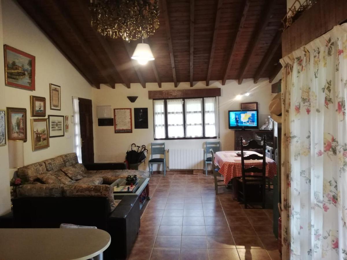 Acogedor Chalet De Tres Habitaciones En El Valle De Cabuerniga, Ideal Familias Grupos Y Mascotas Somos Pet Friendly, Estancia Minima Dos Noches Lamina Esterno foto