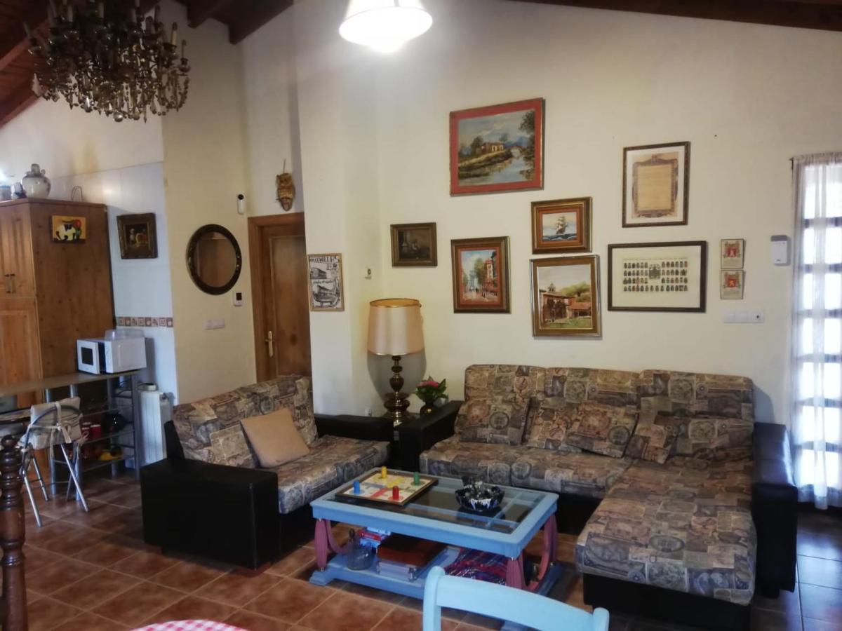Acogedor Chalet De Tres Habitaciones En El Valle De Cabuerniga, Ideal Familias Grupos Y Mascotas Somos Pet Friendly, Estancia Minima Dos Noches Lamina Esterno foto